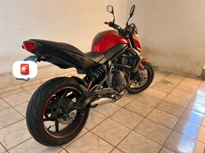 Kawasaki Er6-N 650cc