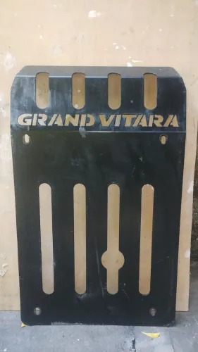 PROTETOR DE CÁRTER PARA GRAND VITARA III + SOM ORIGINAL.