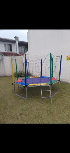 Vendo cama elástica 2.50