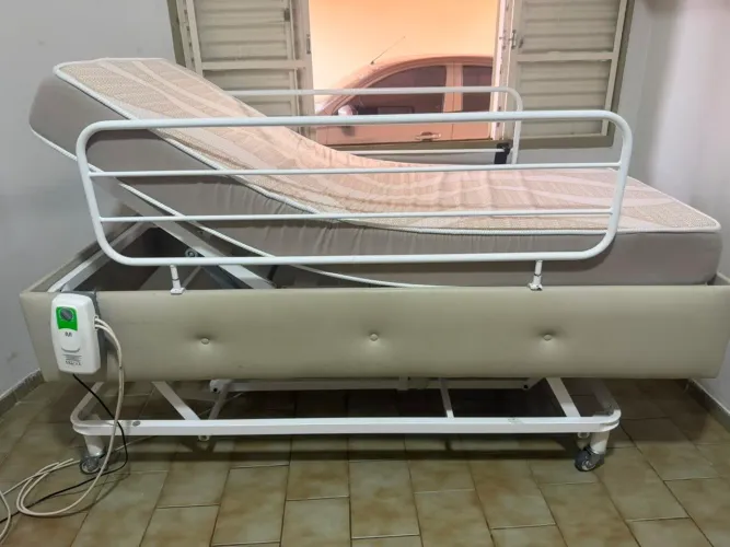 Cama Automatizada Semi Nova