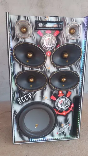 Caixa Residencial automotiva personalizada do Corinthians