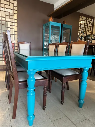 Mesa madeira maciça em laca azul