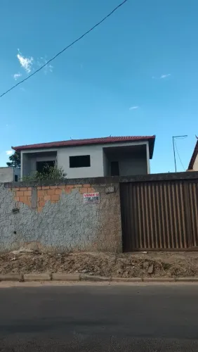 Casa em fase de acabamento