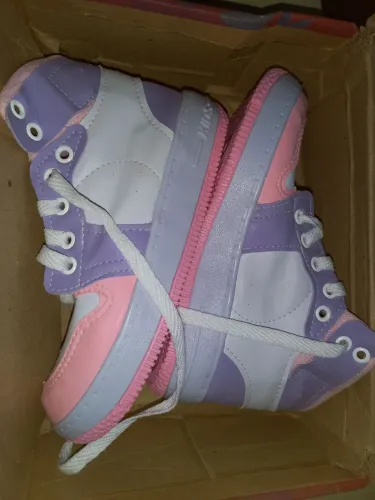 Vendo tênis cano alto novo n32 