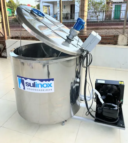 Tanque Misturador Tina 500 Litros Refrigerado de Açaí Sorvetes Leite Polpas Agua de Coco