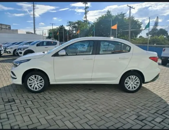 Fiat Cronos Drive 1.3 8V Flex 2025