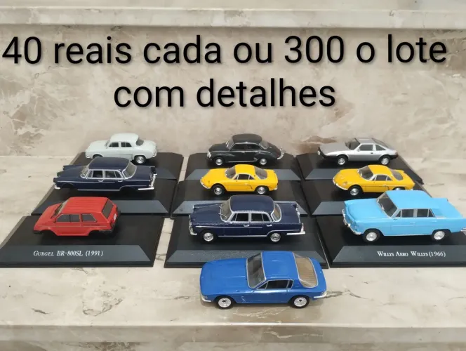 Lote de miniaturas de carros 1/43 com detalhes 