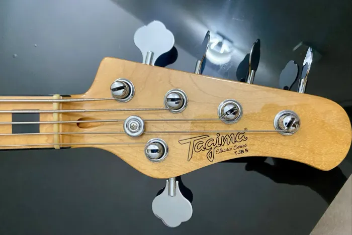 Tagima jazzbass tjb5