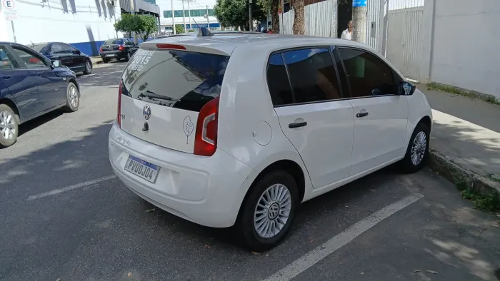 Volkswagen Up! Take 1.0 Total Flex 12V 5P 2015