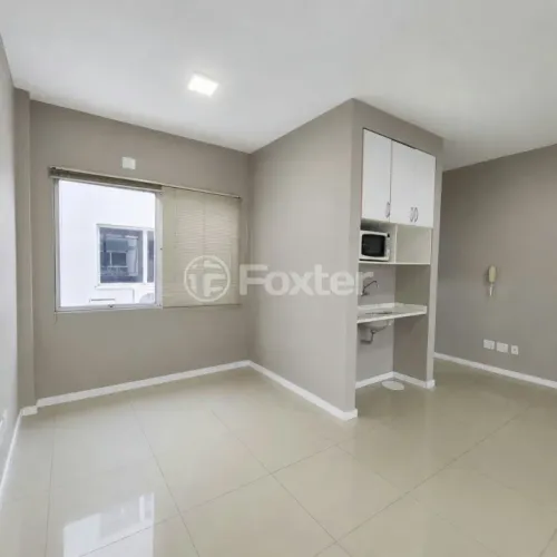 Sala / Conjunto Comercial à venda Avenida Osvaldo Aranha, Bom Fim - Porto Alegre