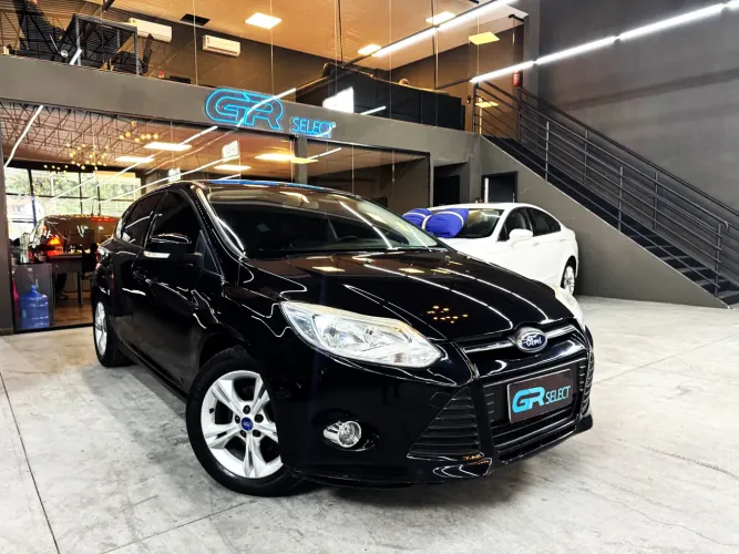 Ford Focus 1.6 S/se/se Plus Flex 8v/16v 5P 2015