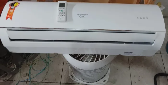 Ar condicionado 18000 BTUs