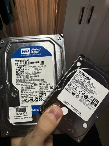 2 HDs 500GB para venda - Leia a descrição