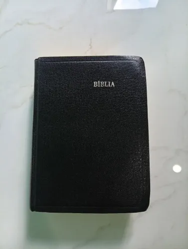 Bíblia Sagrada IBB 1978 com concordância e dicionário.