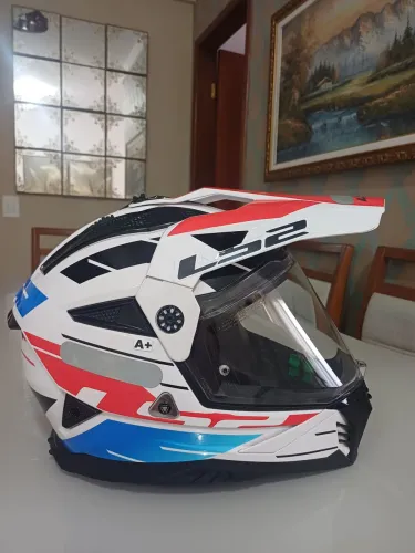Capacete LS2 PIONEER II