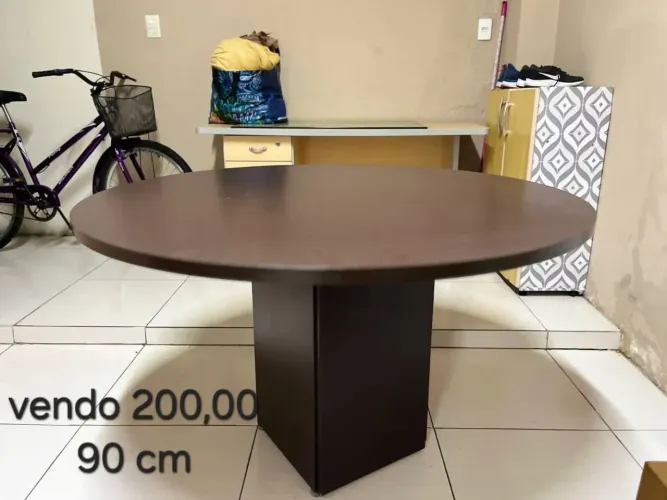 Mesa Redonda em MDF 90 cm com Compartimento Interno - Multifuncional