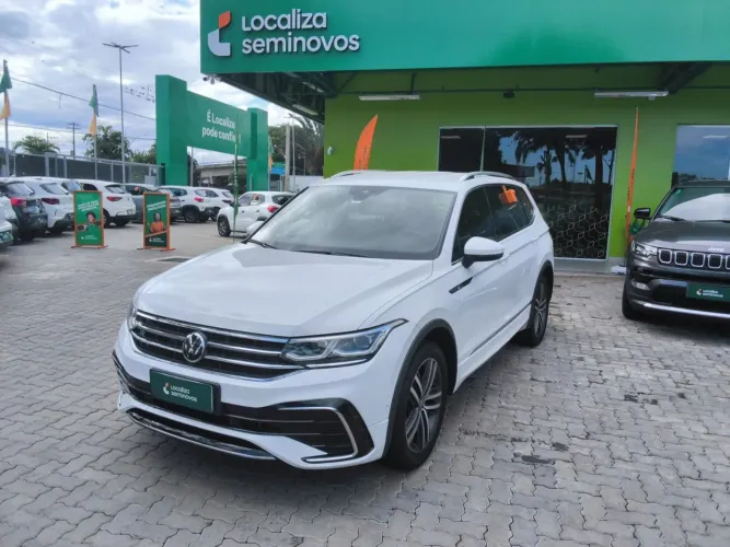 Volkswagen Tiguan Allspac R-line 300 TSI 2.0 2024