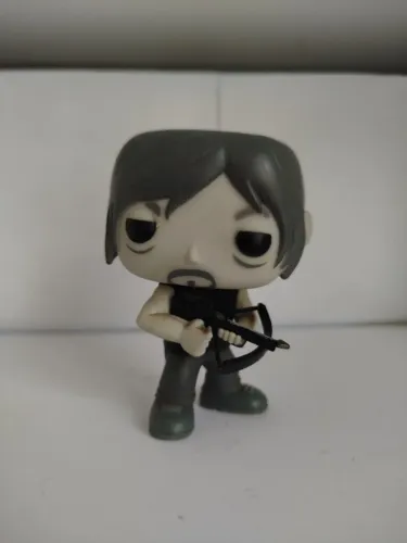 Pop Funko Daryl Dixon #145 Preto&Branco