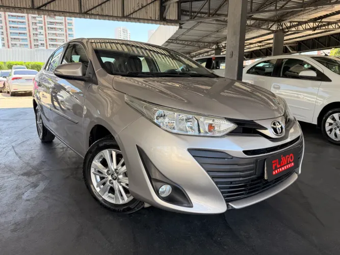Toyota Yaris XL Sedan 1.5 Flex 16V 4P Aut. 2019