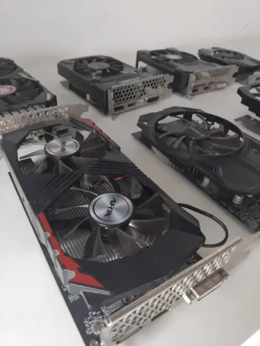 8 placa de video (leia o anuncio)