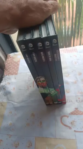 Vendo livros da coleção de graphic novels