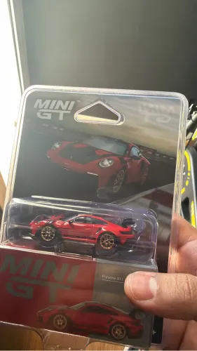 Mini GT Porsche GT3 RS Vermelho