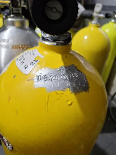 Garrafa de Mergulho S-80.