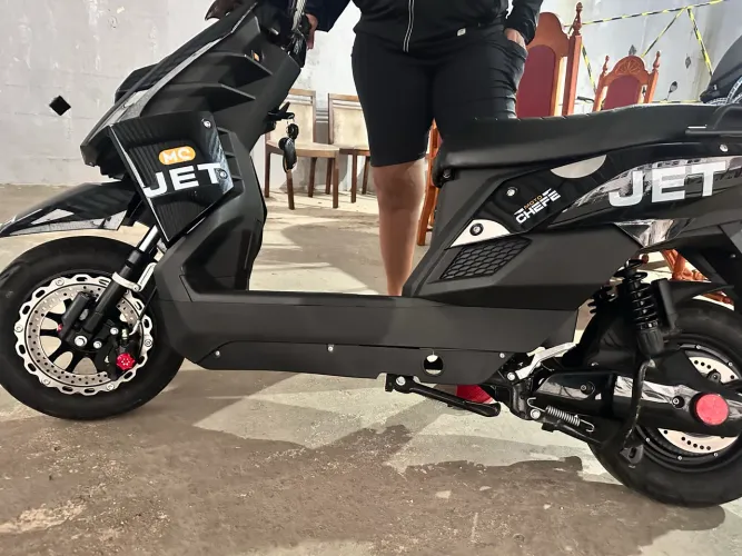 VENDO JET 1000 PRETA