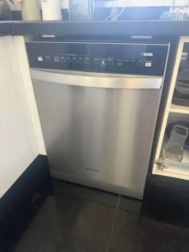 Lava louça Brastemp inox 14 serviços estado de zero