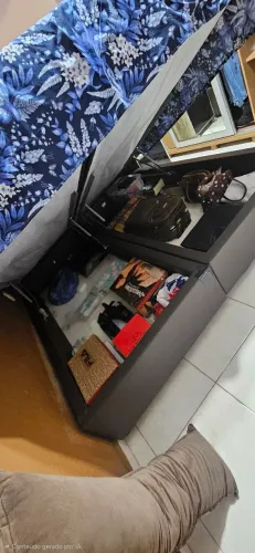 Cama King Size + Box Baú