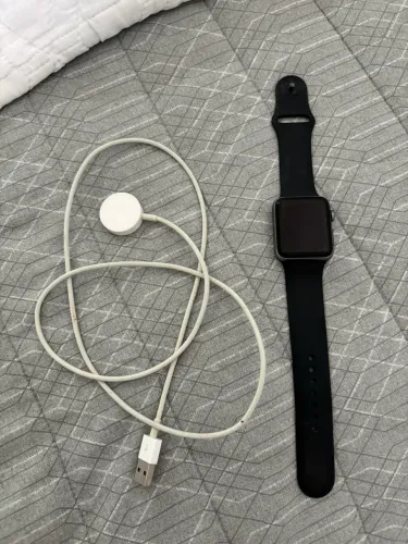 APPLE WATCH 3 - PRETO - 42 MM