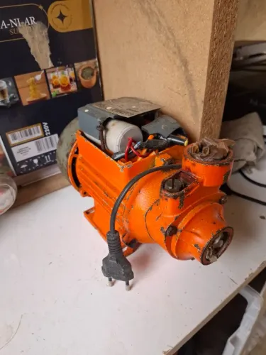 Motor 