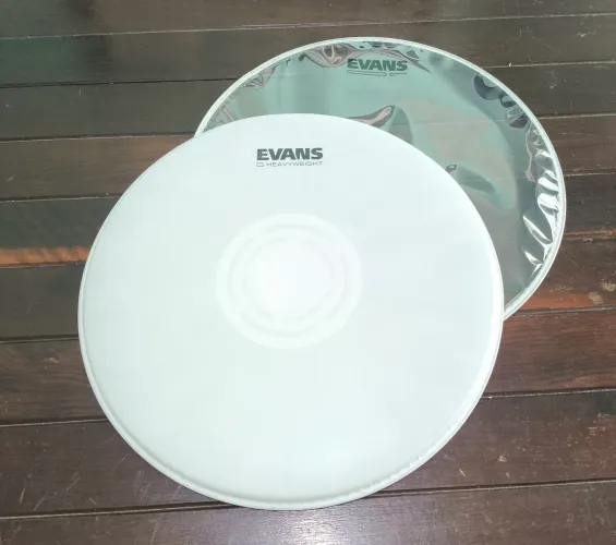 Kit Peles Evans para Caixa Heavyweight/Hazy300 14" (Novas)