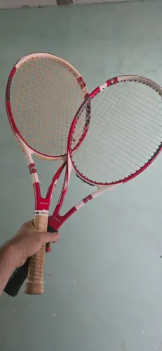 Duas raquete de tênis DUNLOP CARBONO. 