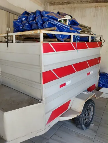 Carretinha baú 