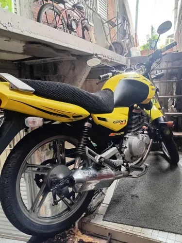 Vendo suzuki gsr150i 2016 valor 8.700