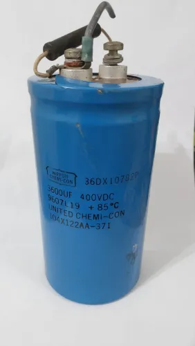 capacitor eletrolítico de alumínio Capacitância de 3600uF e voltagem nominal de 400VDC
