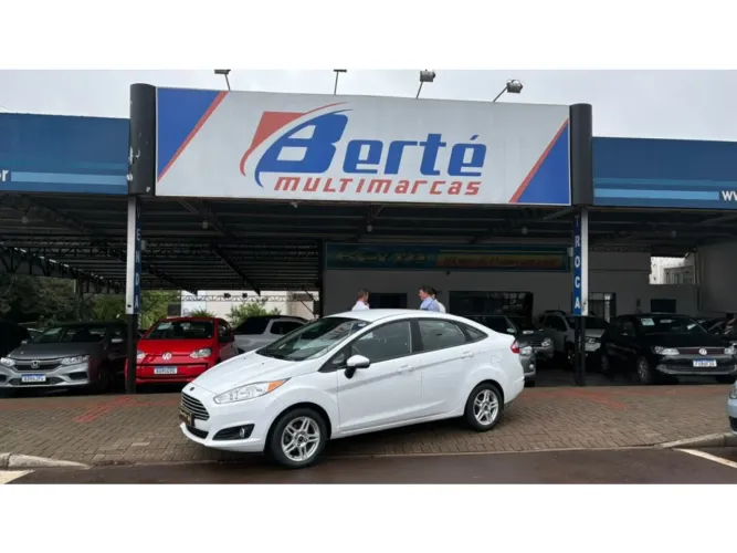 Ford Fiesta Sedan SEL 1.6 16V Flex Mec. 2017