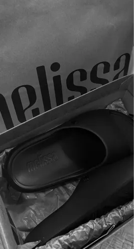 MELISSA FREE PRINT SLIDE