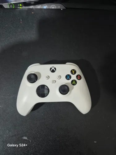Controle Xbox series S funcionando perfeitamente 