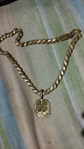 Cordão de moeda antiga