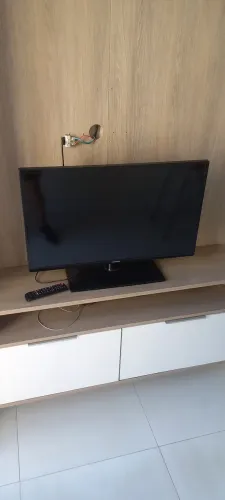 TV Samsung LED 32"