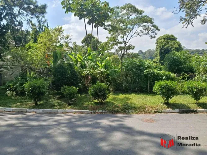 Condomínio Residencial Algarve - Terreno de 1.000 m² - Leve Declive - Granja Viana