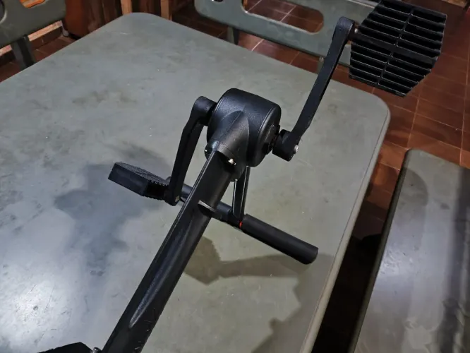 Vendo pedal pra caiaque Power drive usado somente uma vez