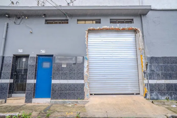 Sala comercial na Rua Capibaribe, 675 90 m²