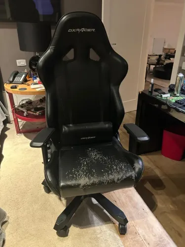 Cadeira Gamer DXRacer Prince Usada