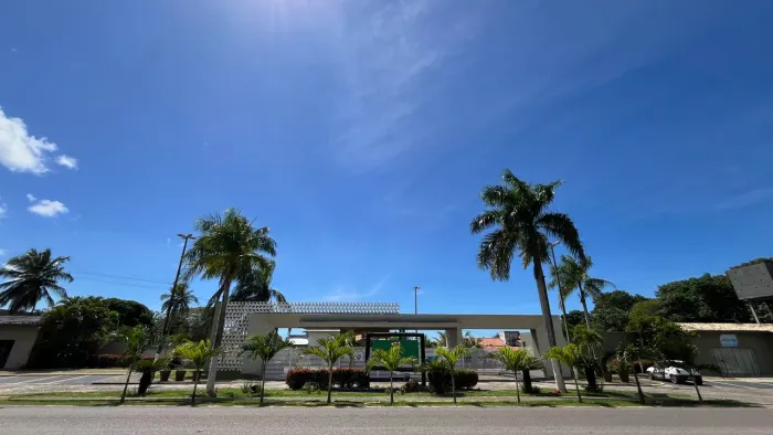 VENDO LOTE de 720m2 em Condomínio fechado!