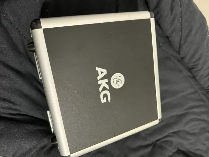Microfone Condensador AKG P220
