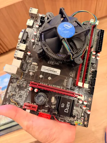Processador Intel Core i7 4770, Placa Mãe Duex DXH81ST e 2 Kingston kvr16ls11 8GB