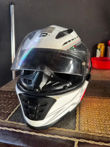 Vendo ou troco norisk em LS2 draze ou norisk do Japão